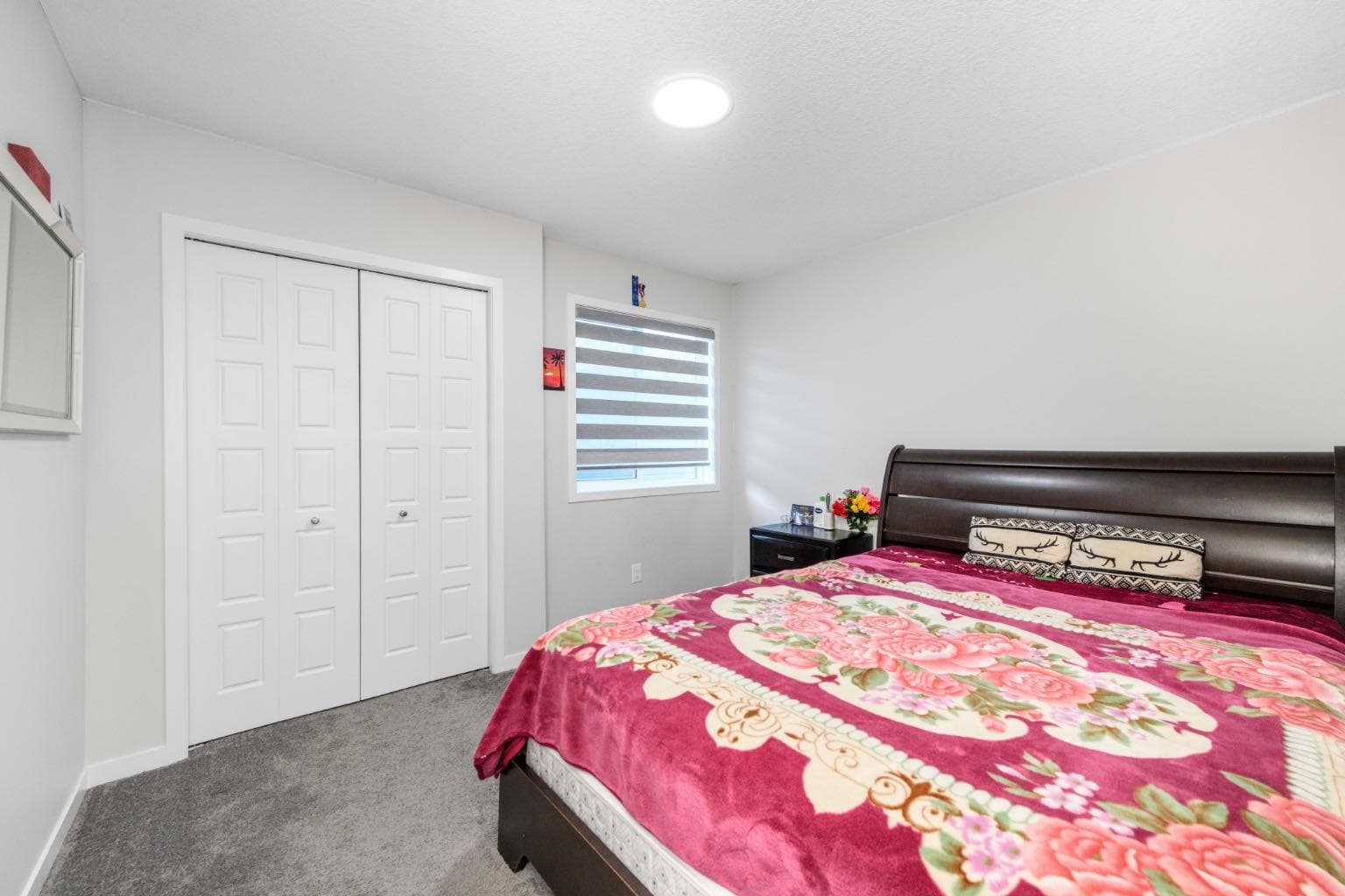983 Corner Meadows Way NE