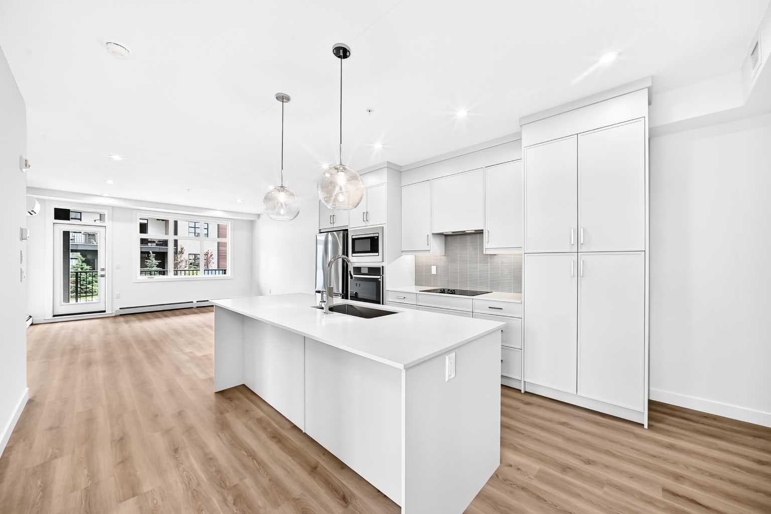 2110, 430 Sage Hill  NW