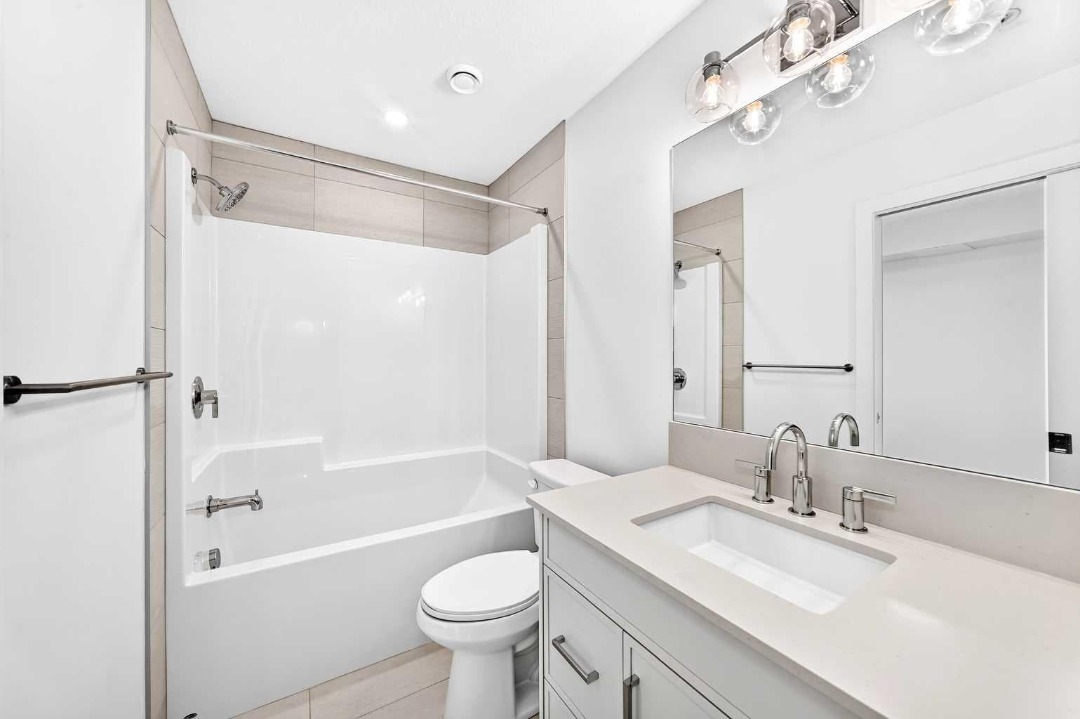 2110, 430 Sage Hill  NW
