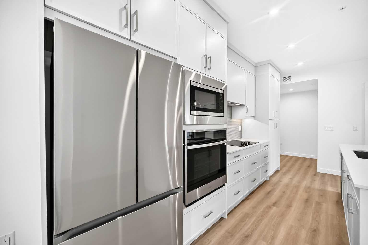 2110, 430 Sage Hill  NW