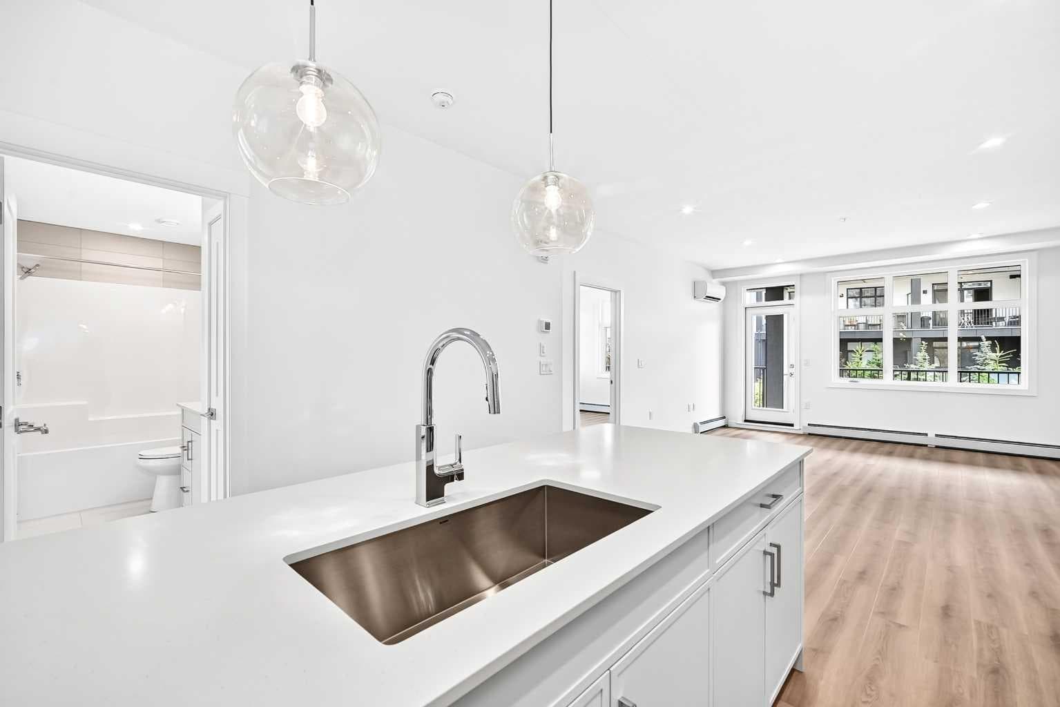 2110, 430 Sage Hill  NW