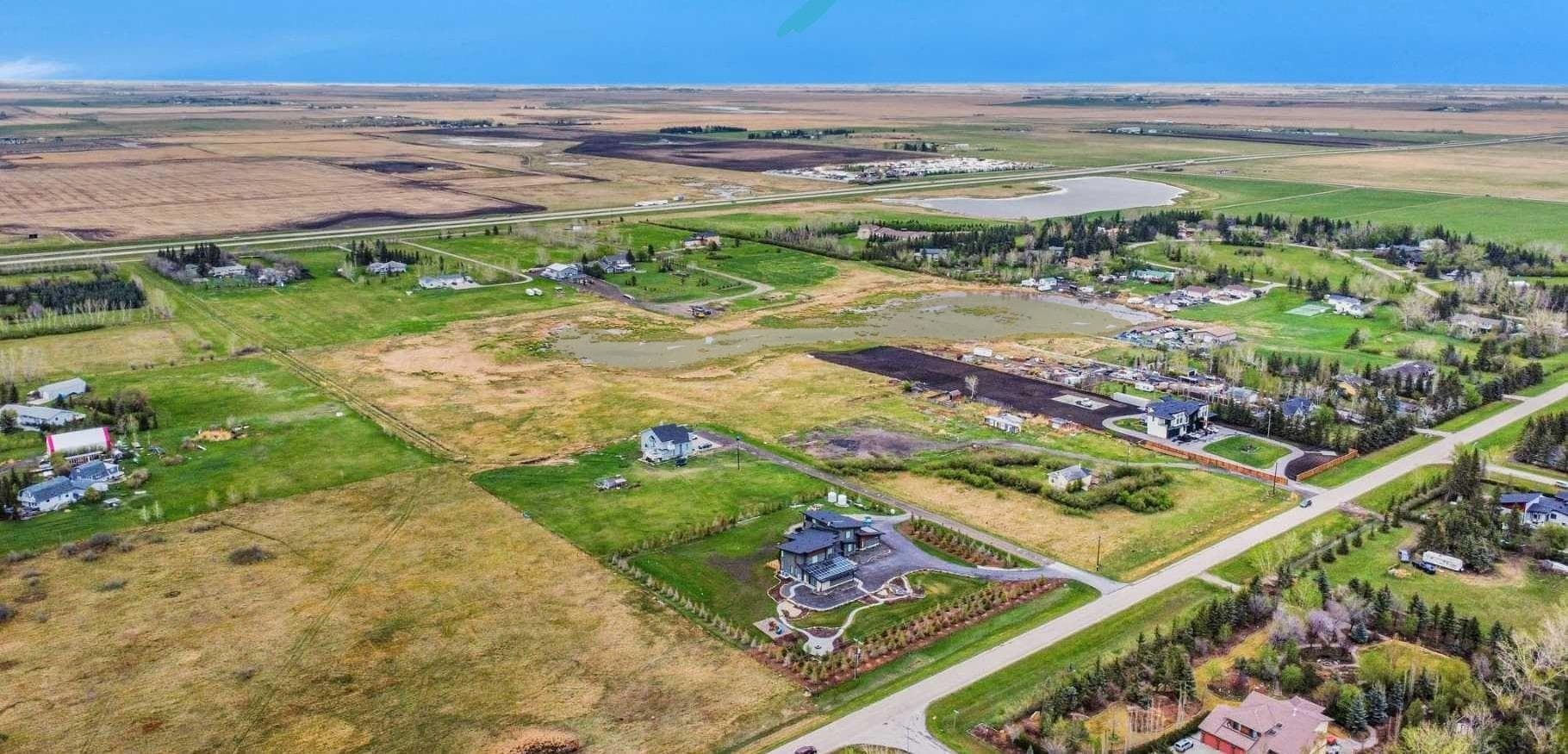 280156 Township Road 241A  