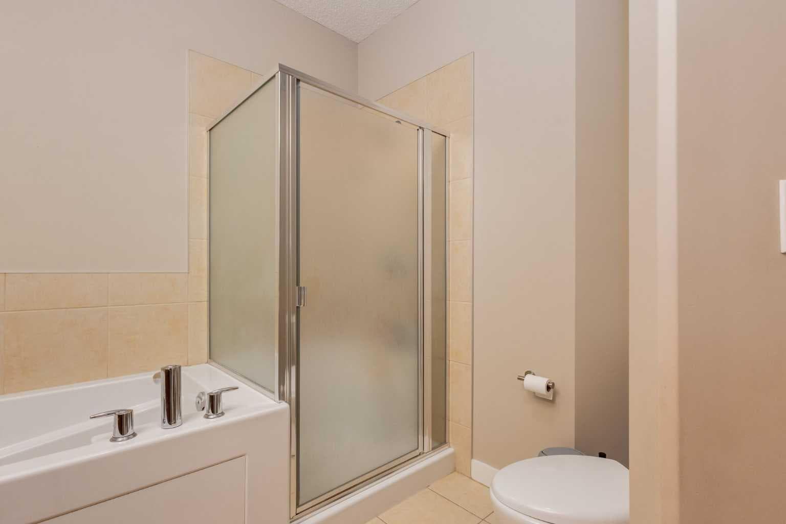 413, 35 Inglewood Park SE