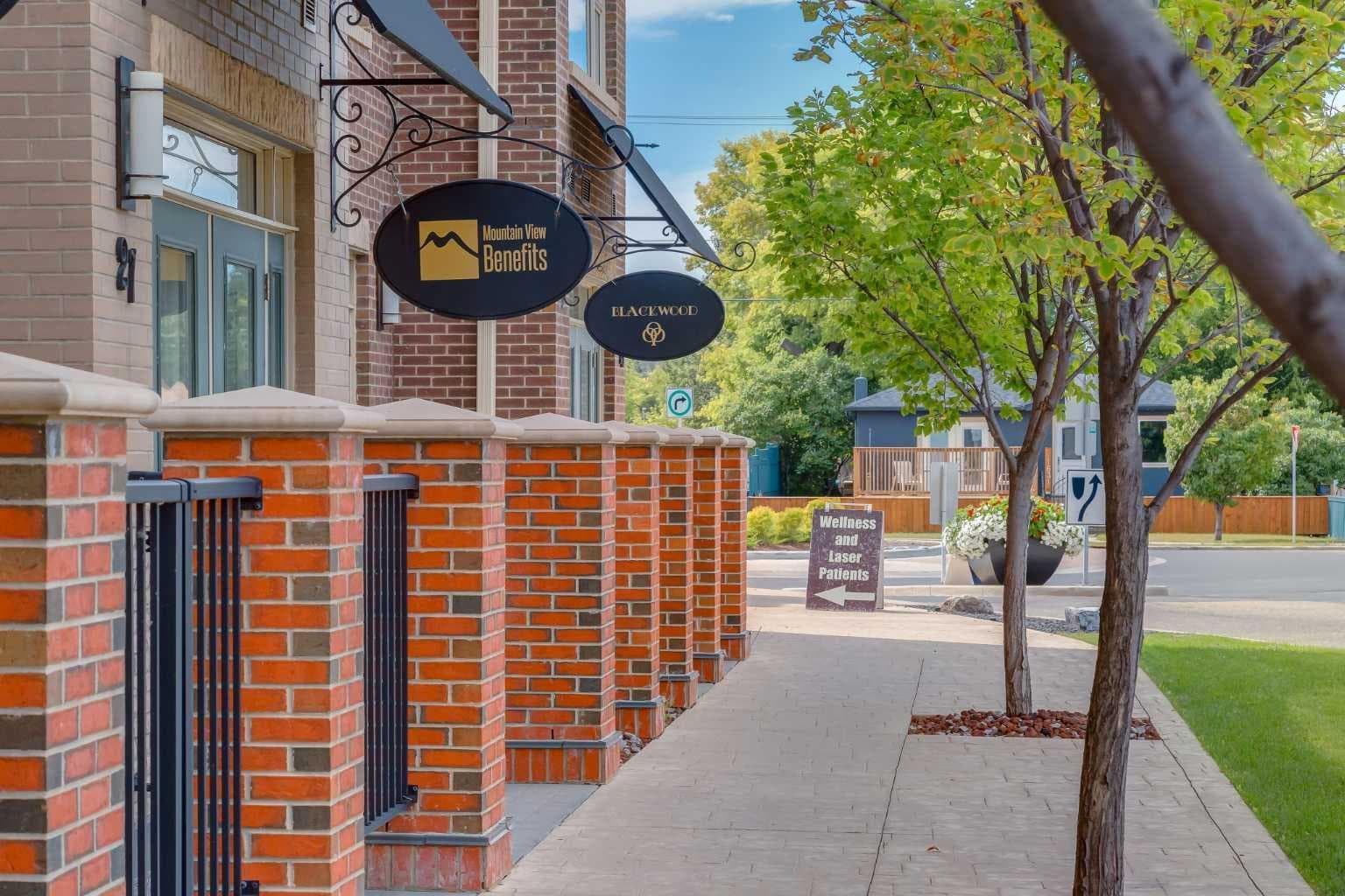 413, 35 Inglewood Park SE