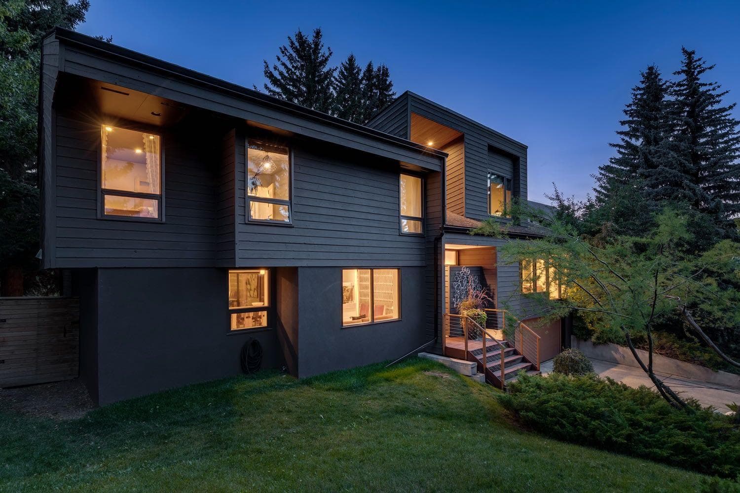 227 Pump Hill Rise SW