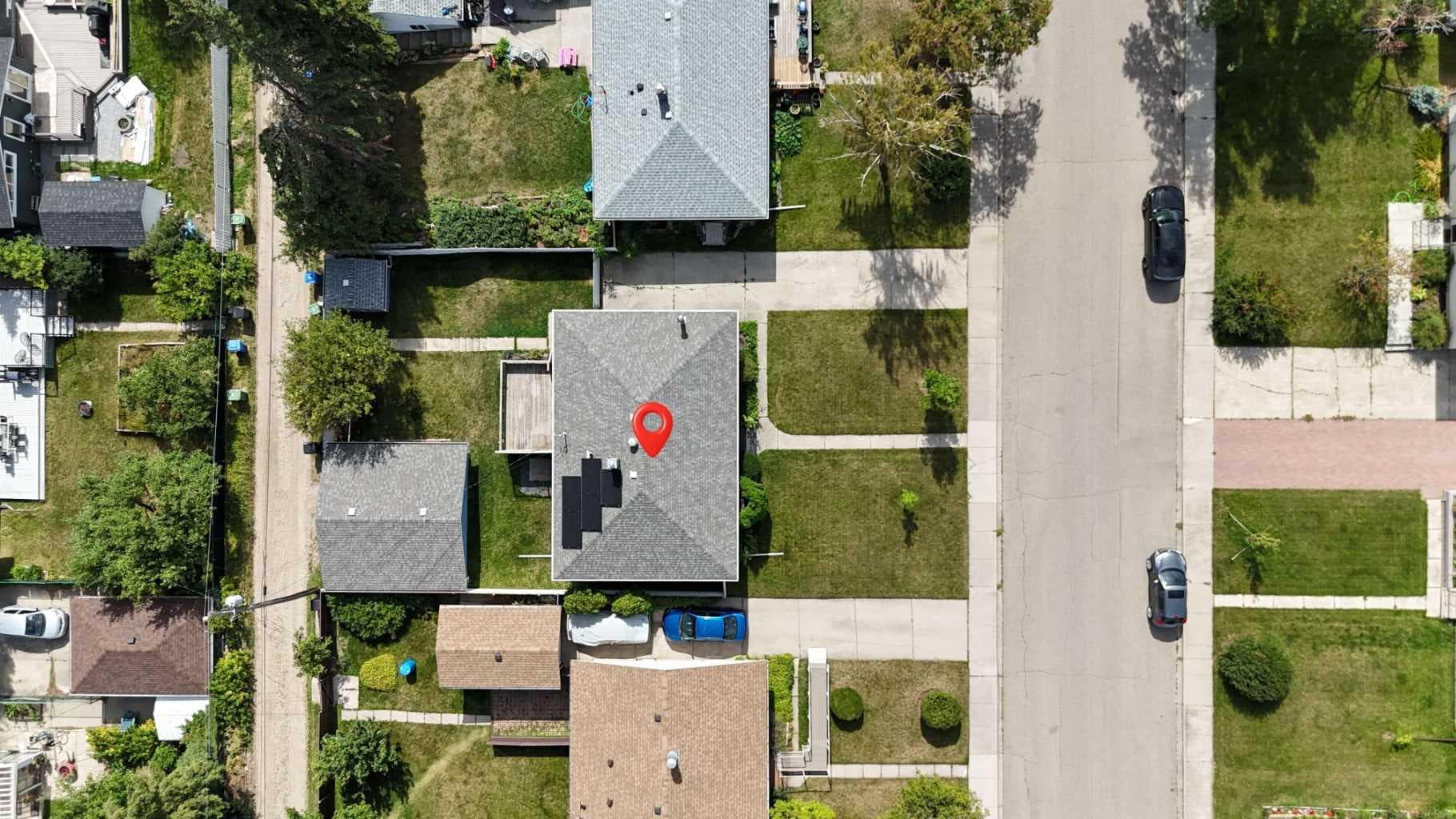 50 Thornlee Crescent NW