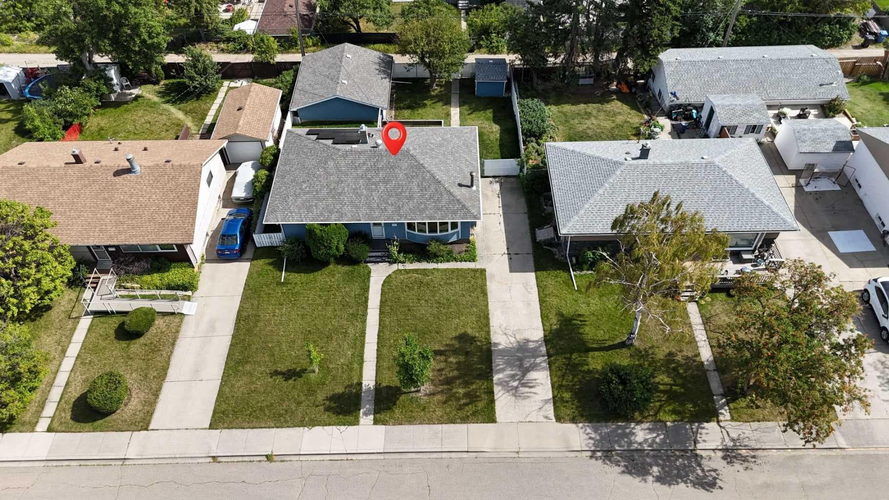 50 Thornlee Crescent NW