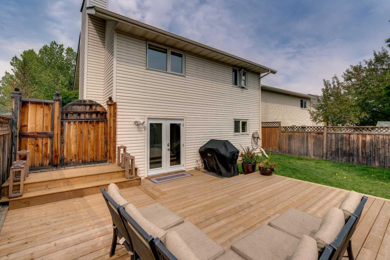 95 Shawglen Rise SW