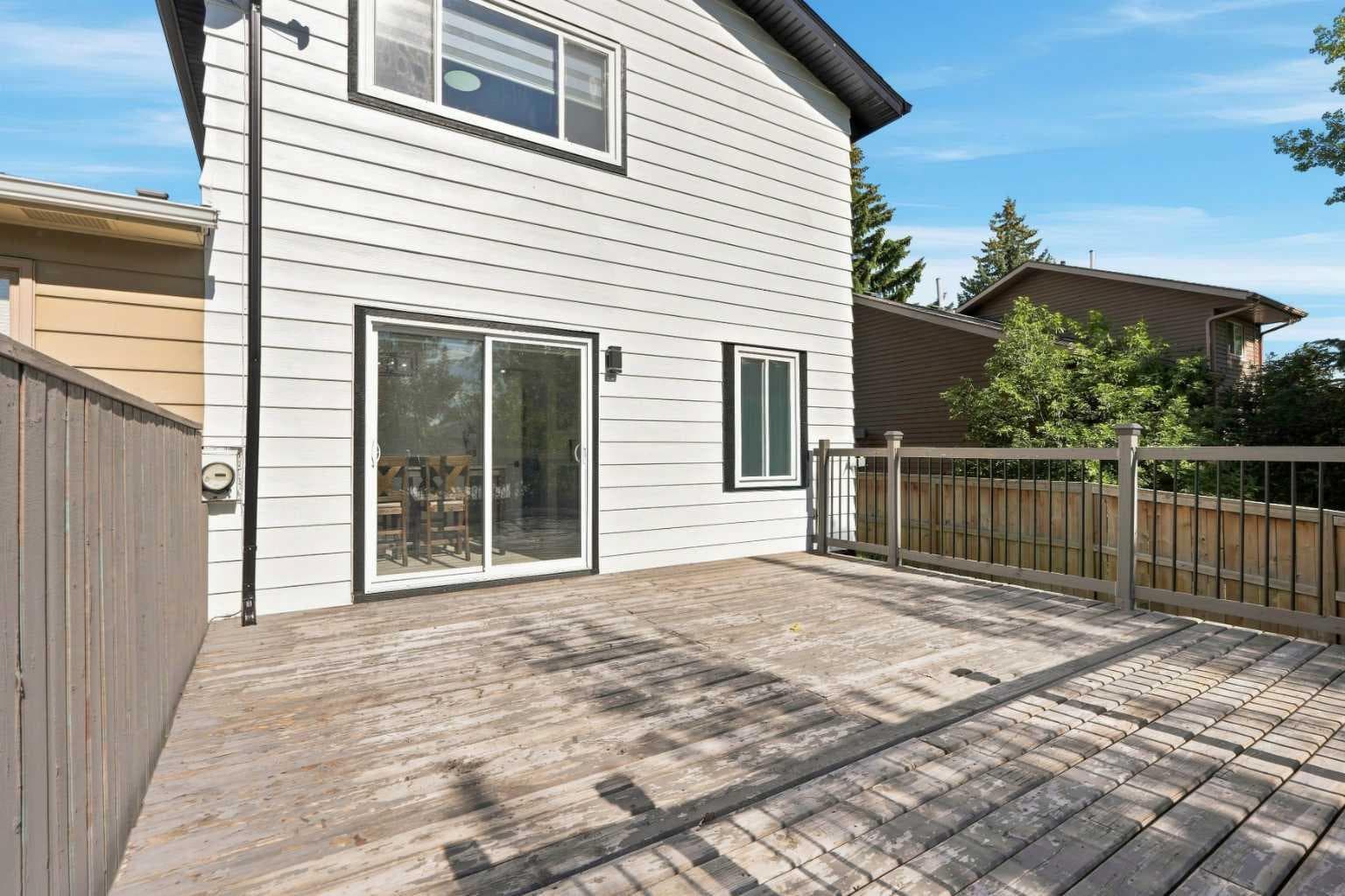 62 Deer Ridge Way SE