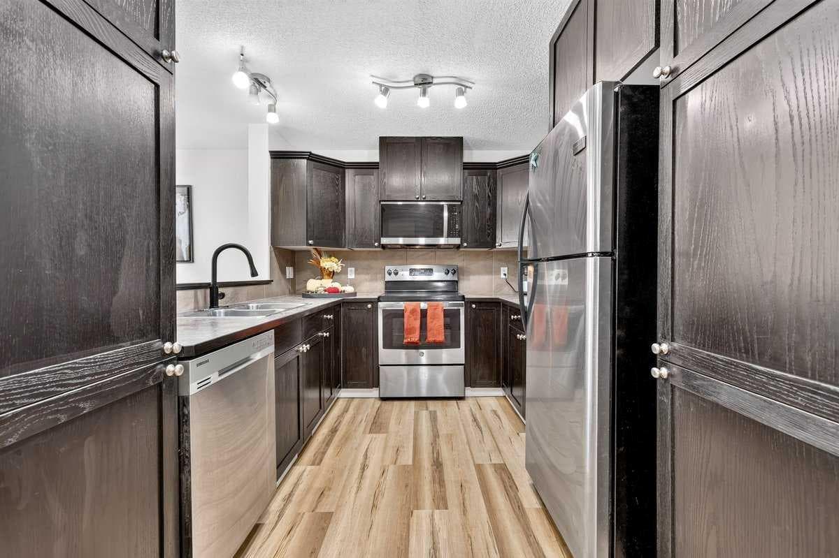 74 Heritage Landing 