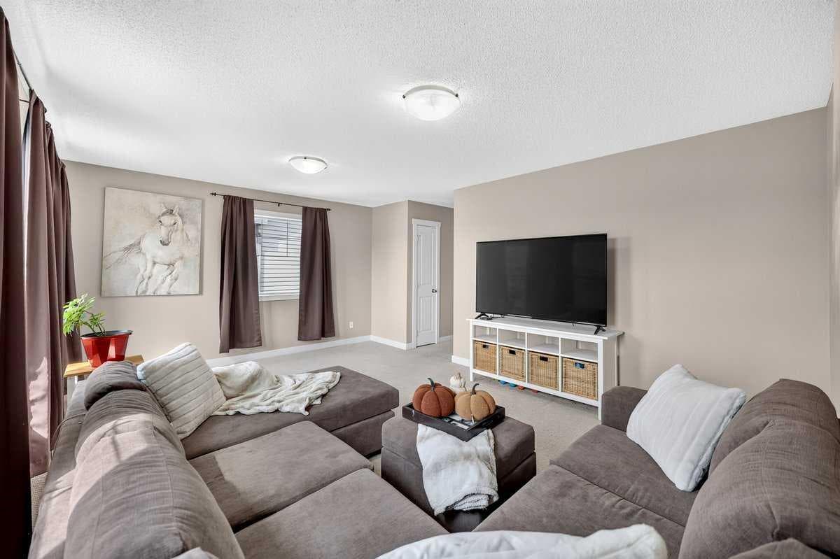 74 Heritage Landing 