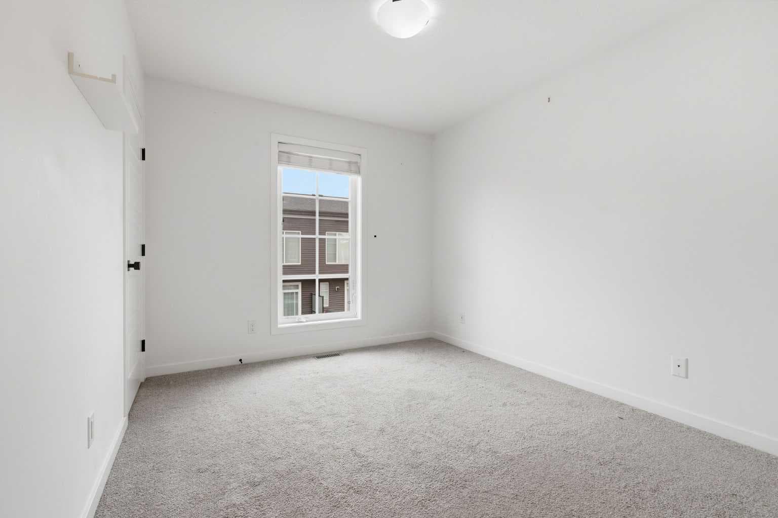 174 Walgrove Common SE