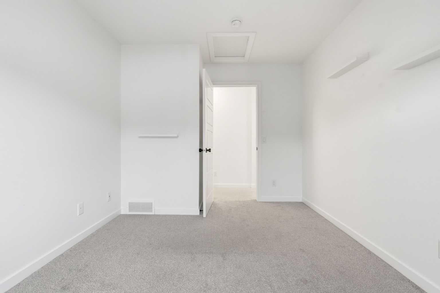 174 Walgrove Common SE
