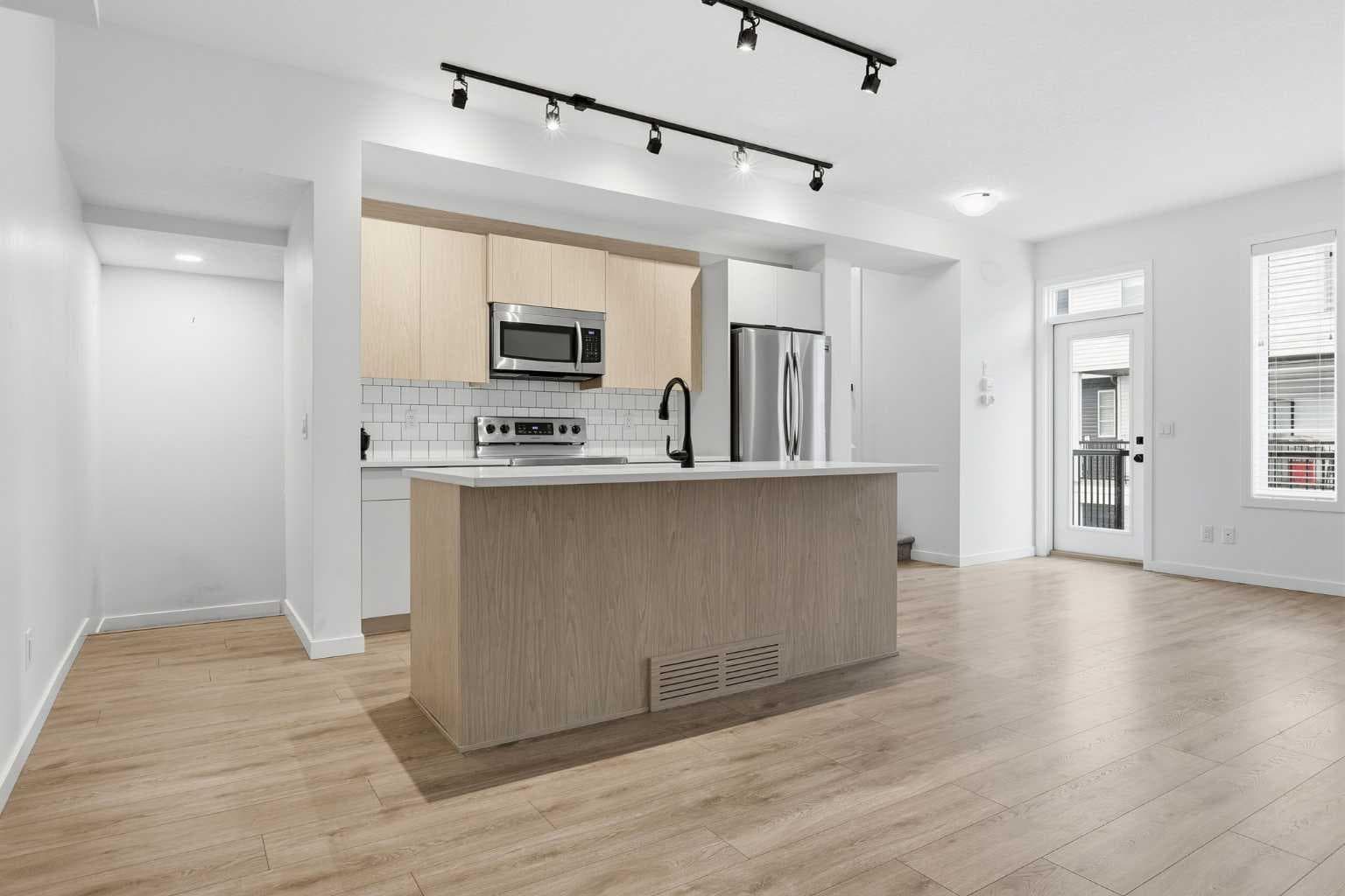 174 Walgrove Common SE
