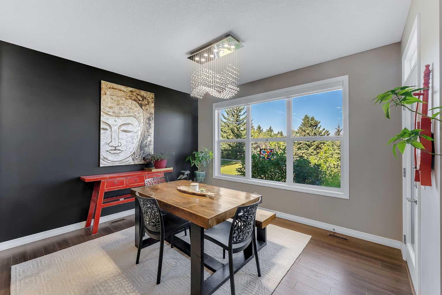 128 Ridge View Close 