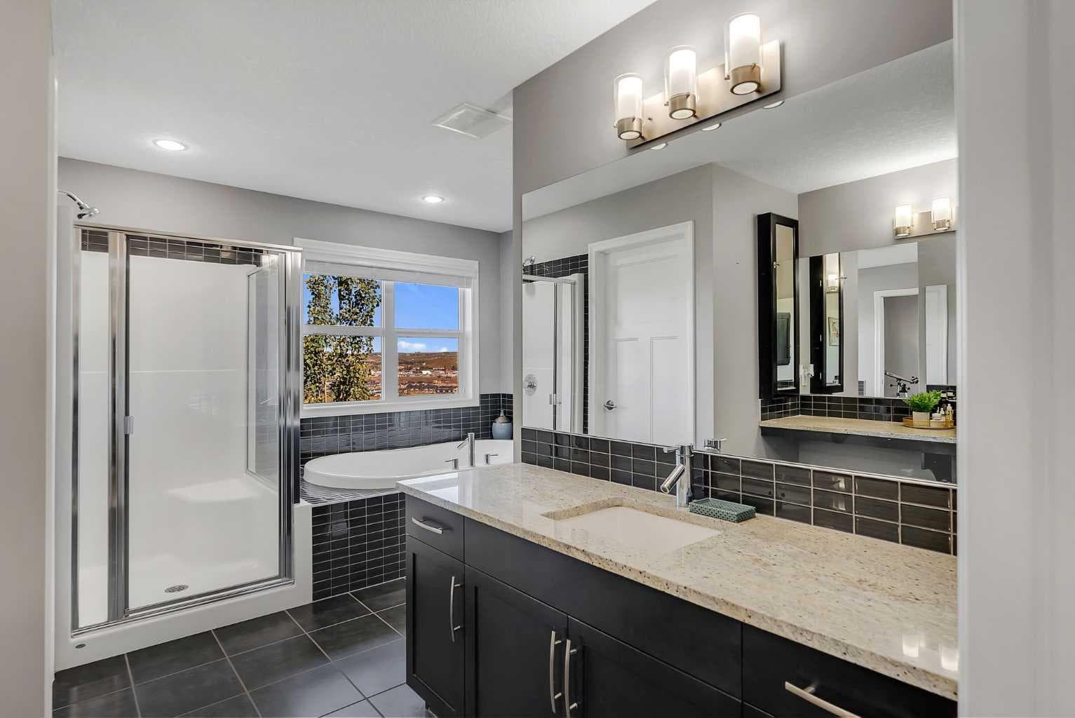 128 Ridge View Close 