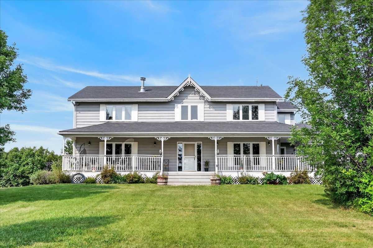 270055 Township Road 234A  