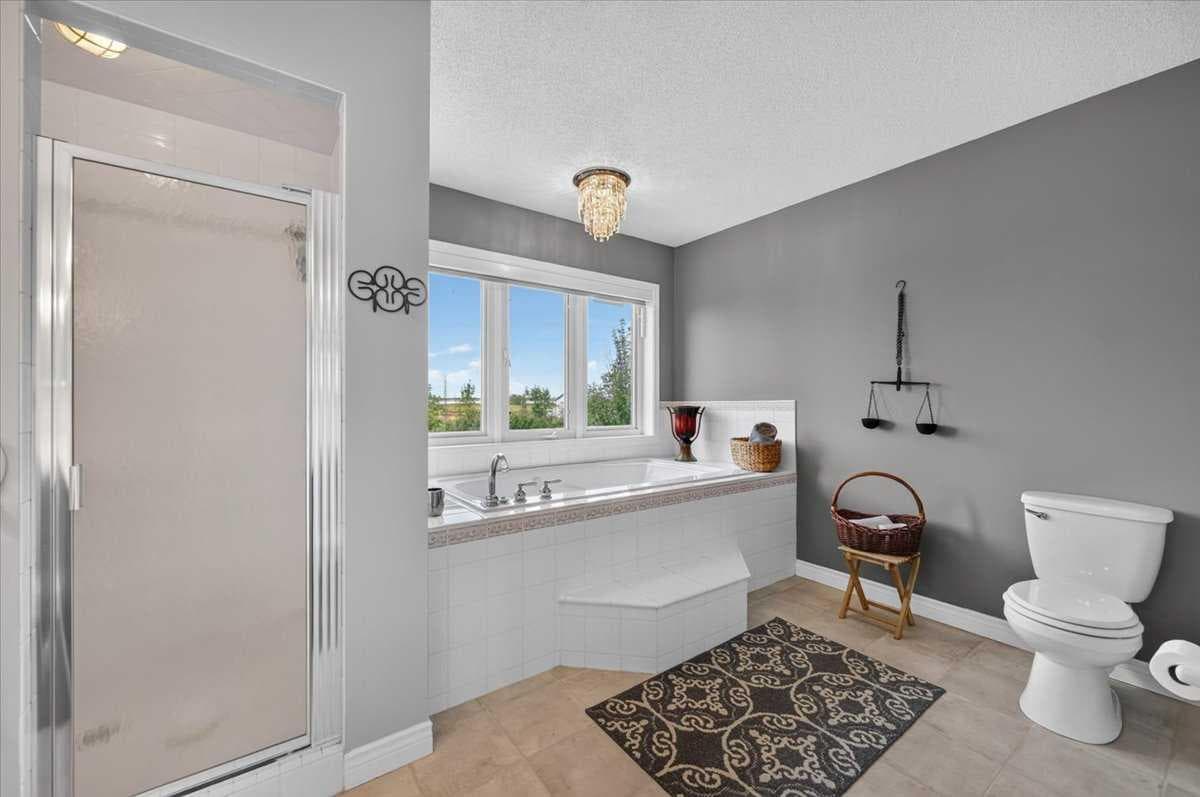 270055 Township Road 234A  