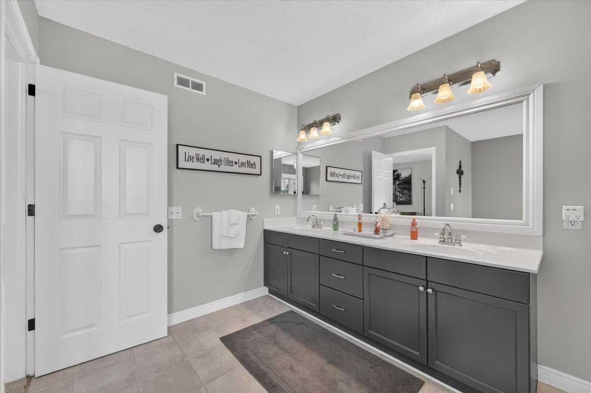 270055 Township Road 234A  