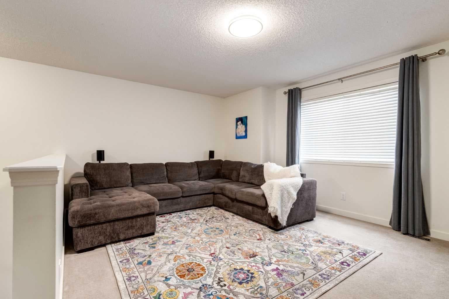 83 Valley Stream Circle NW