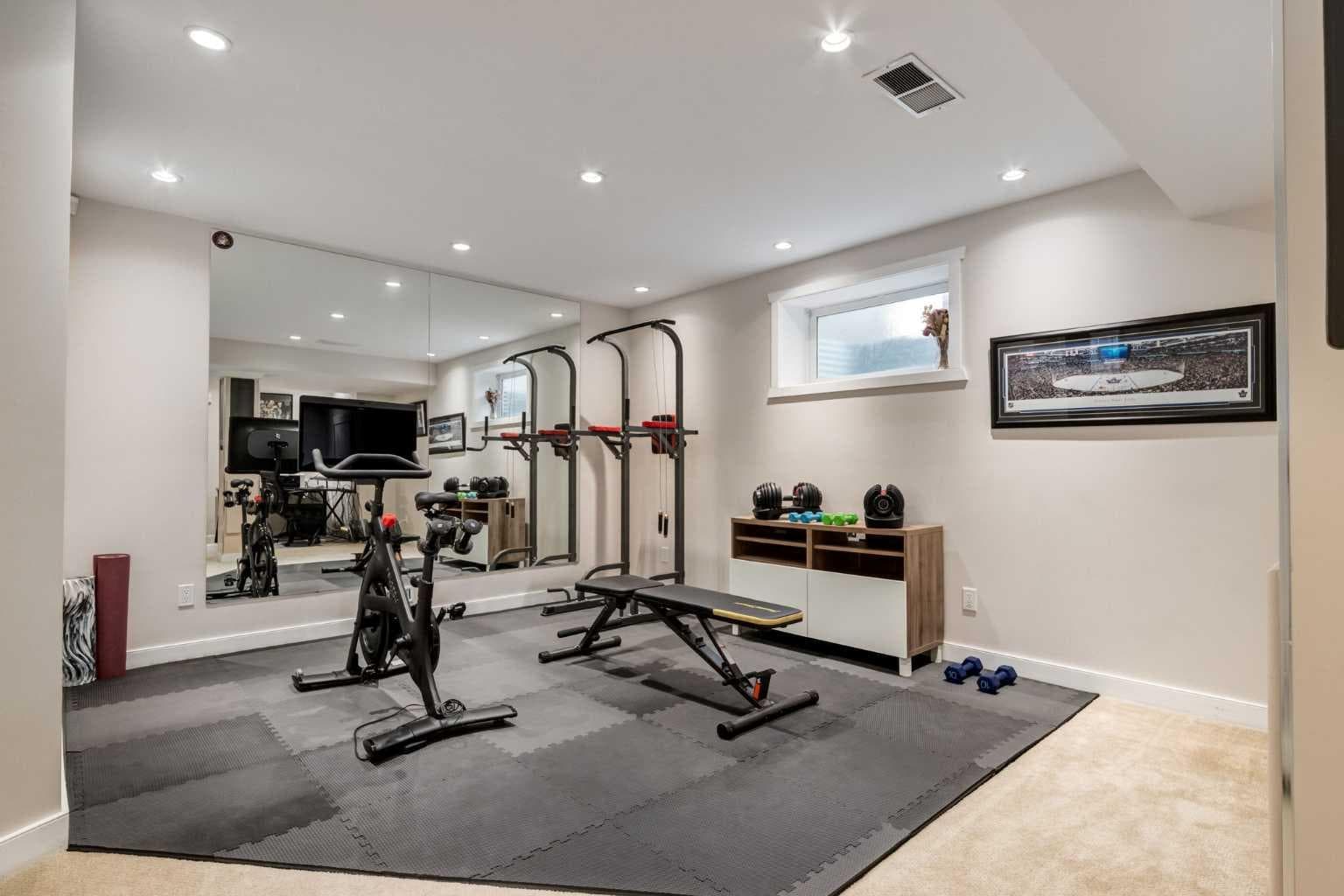 83 Valley Stream Circle NW