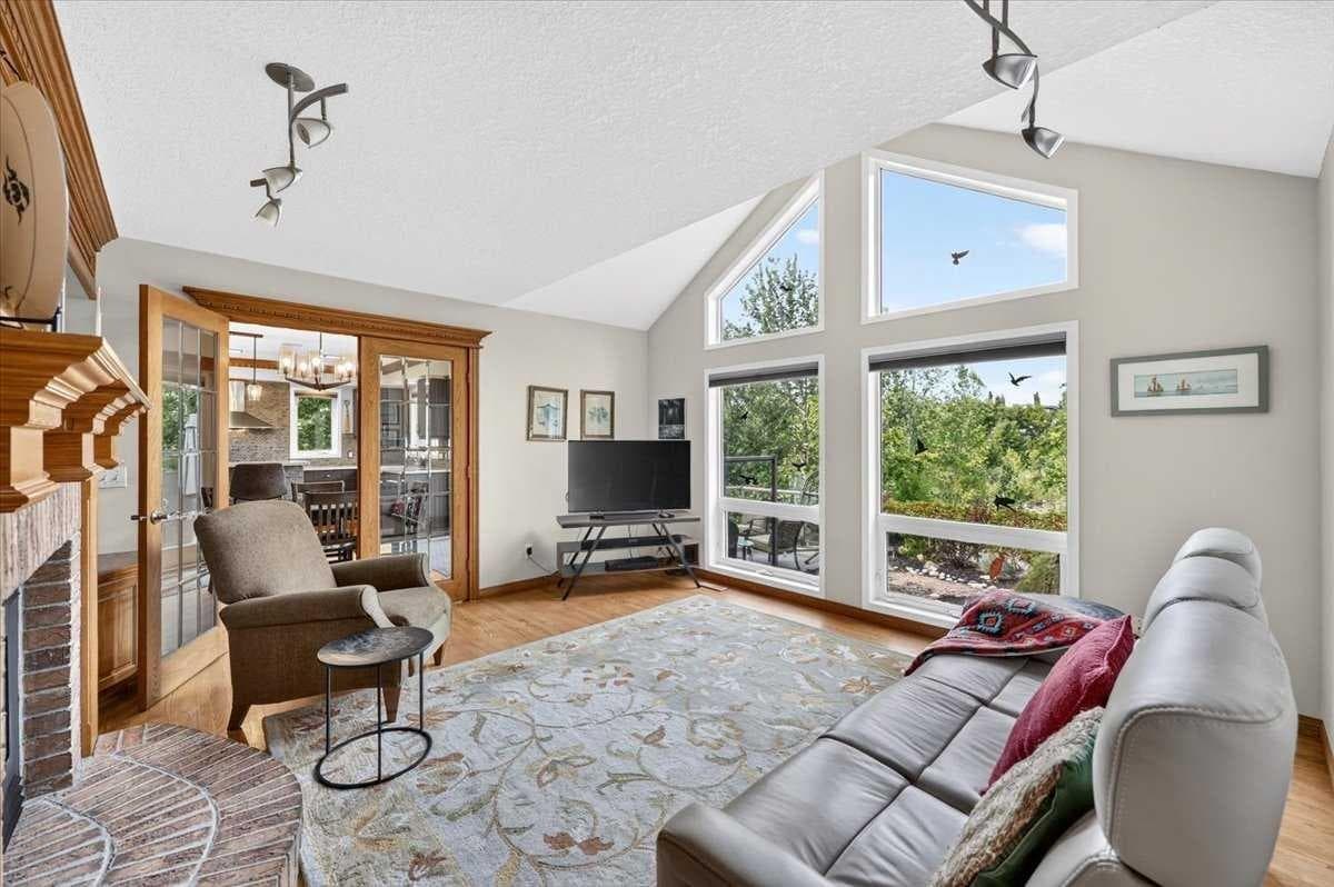 16 Rocky Ridge Landing NW