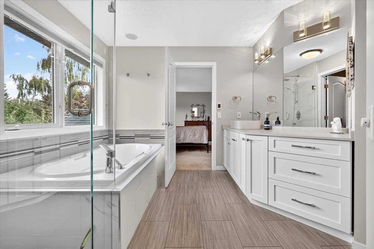 16 Rocky Ridge Landing NW
