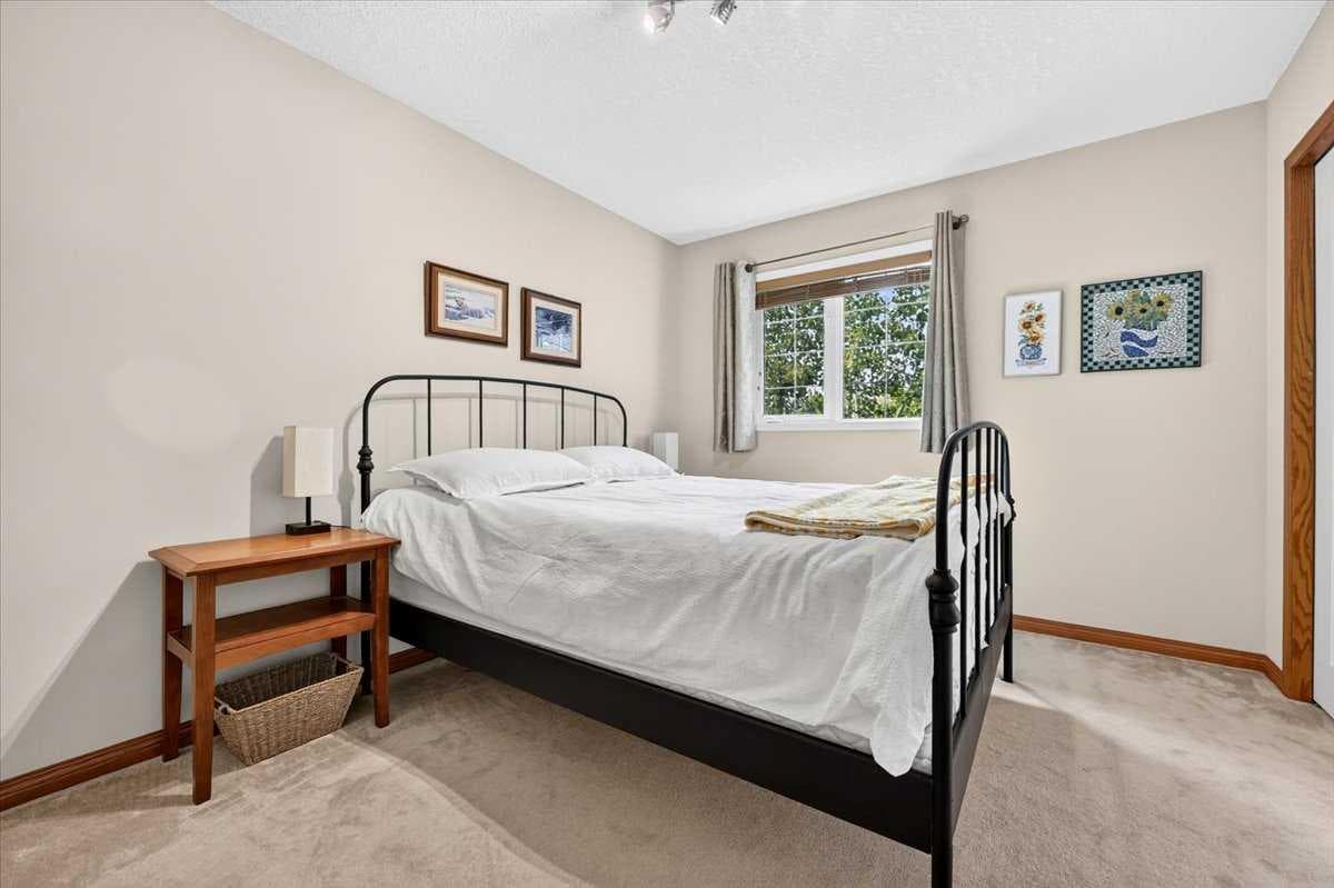 16 Rocky Ridge Landing NW