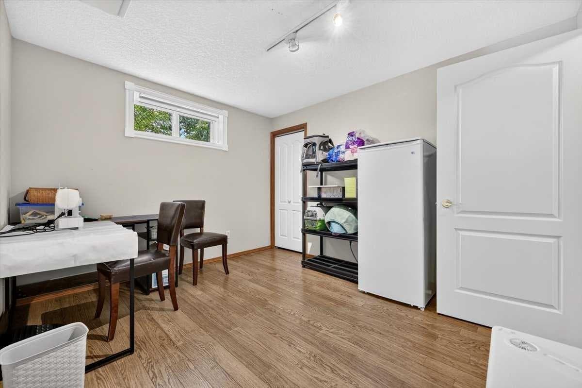16 Rocky Ridge Landing NW