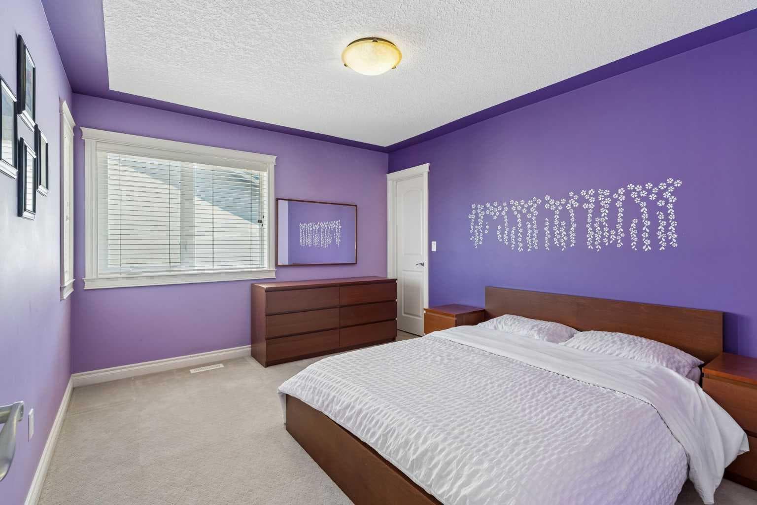 14 Taralake Cape NE