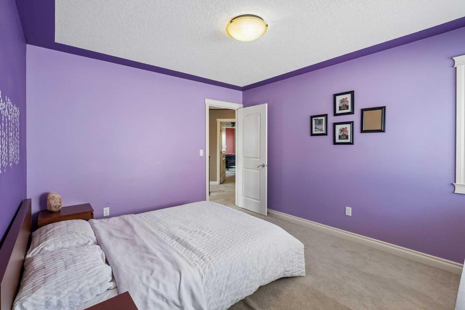 14 Taralake Cape NE