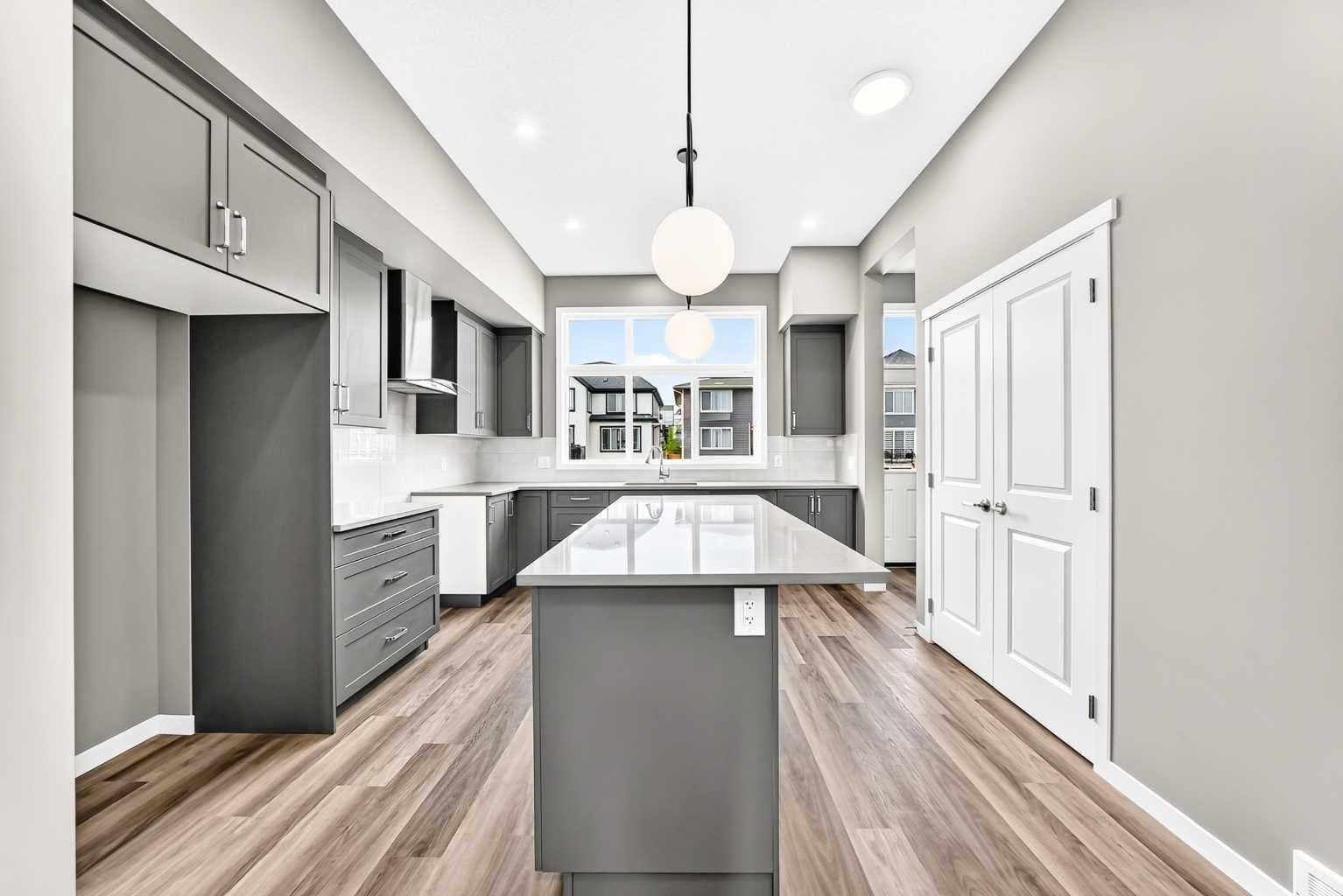 1344 Mahogany Boulevard SE