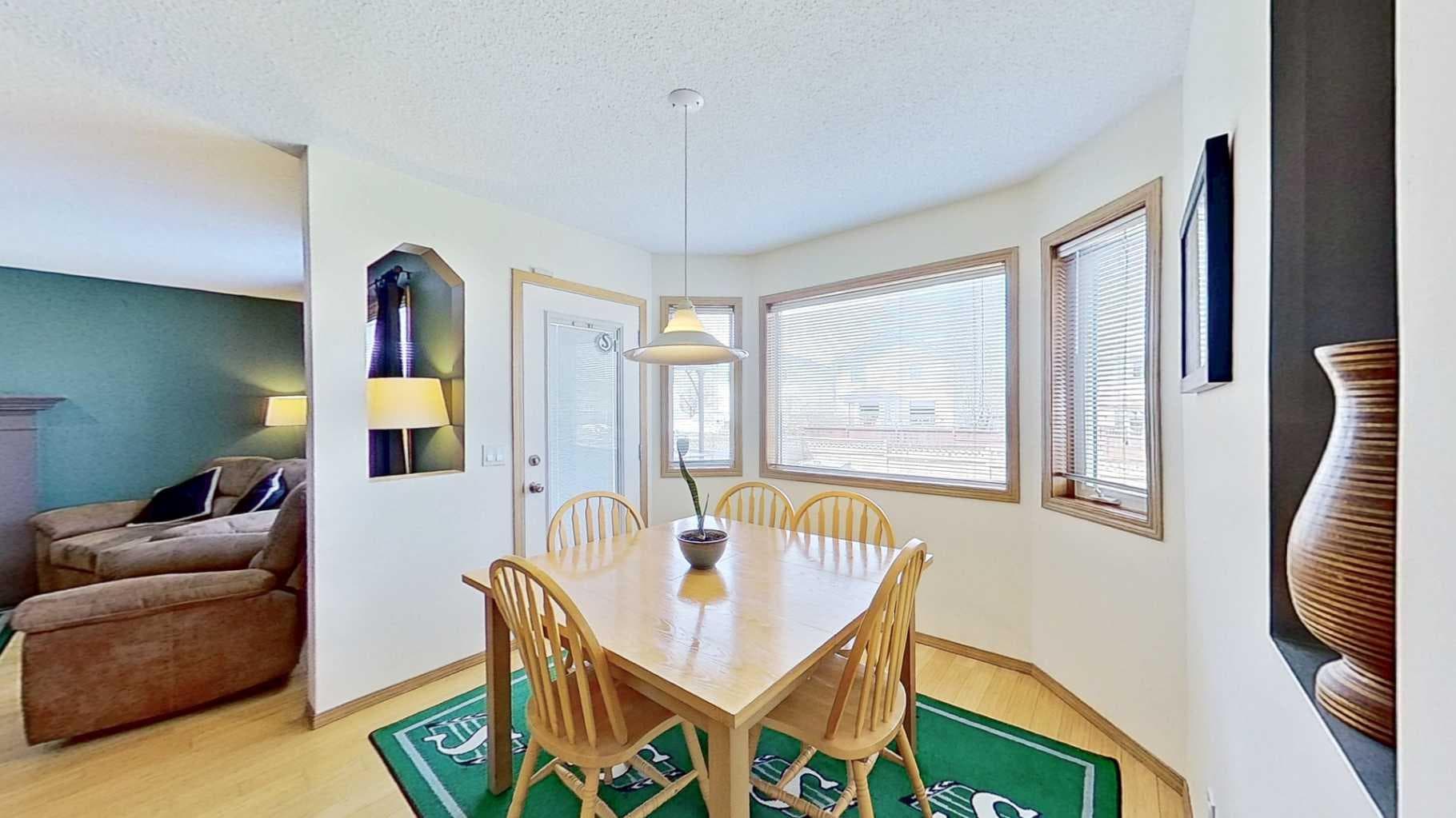 29 Harvest Glen Link NE