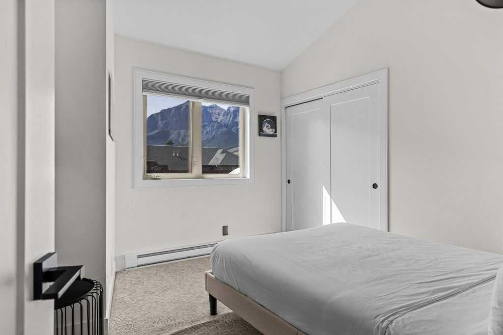311, 107 Montane Road 