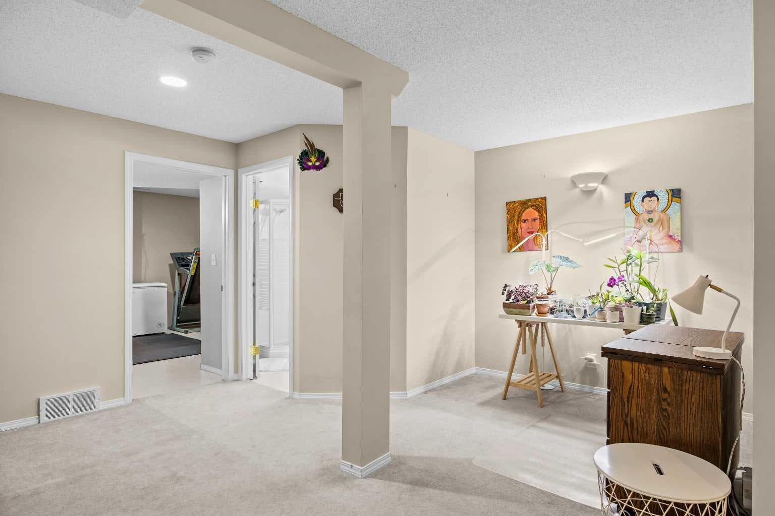101 Bridlewood Manor SW