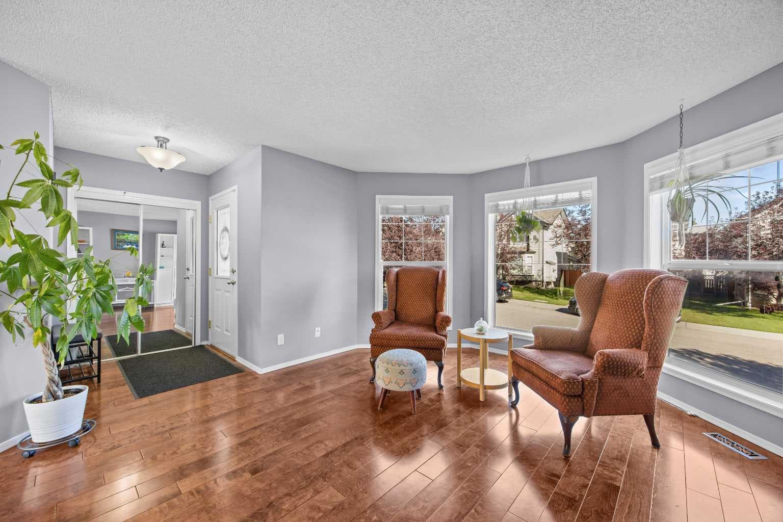 101 Bridlewood Manor SW