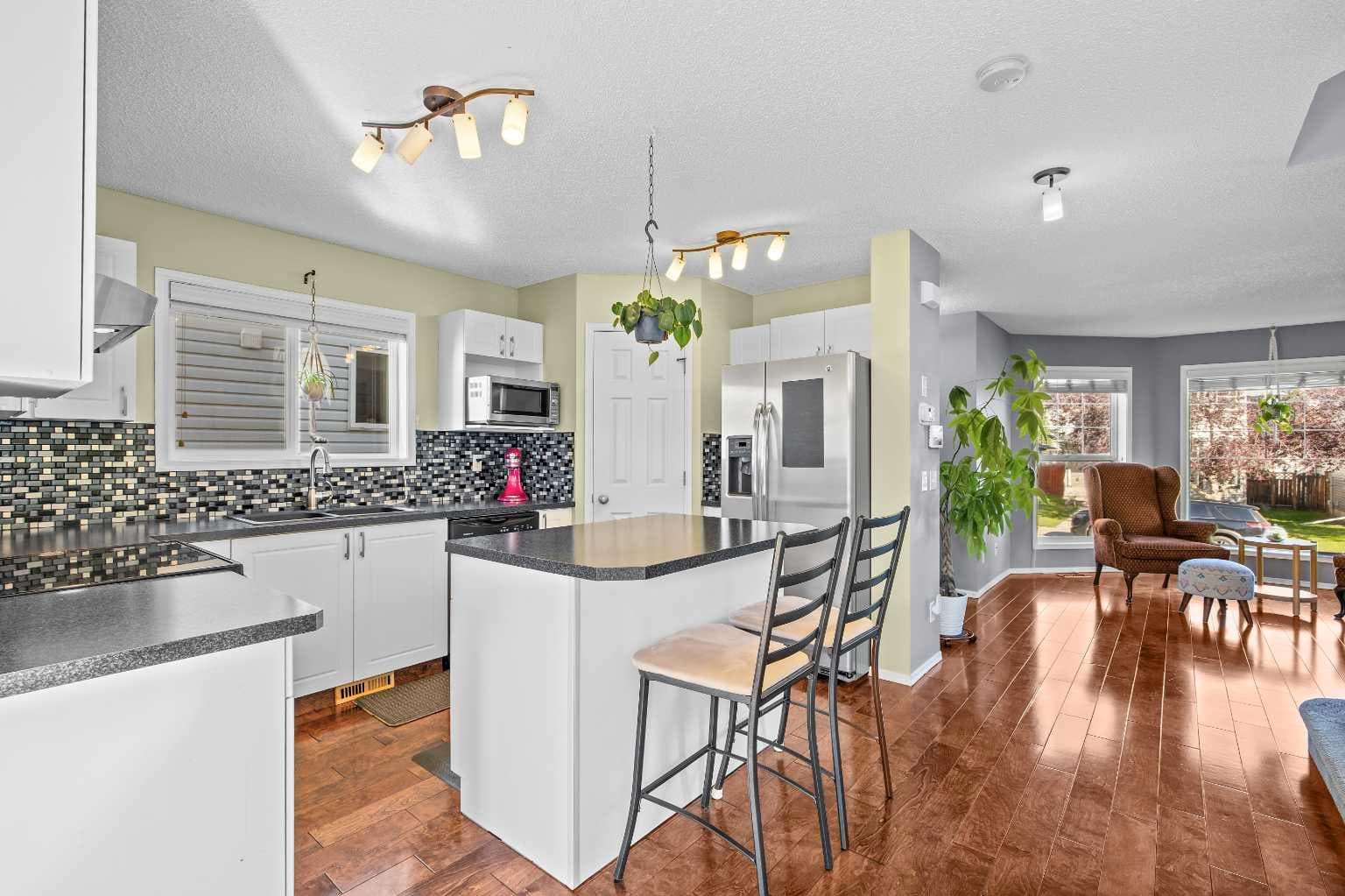 101 Bridlewood Manor SW