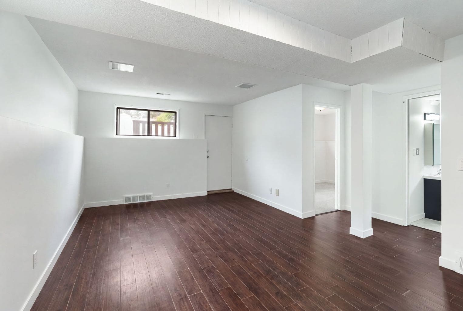 229 Macewan Glen Drive NW