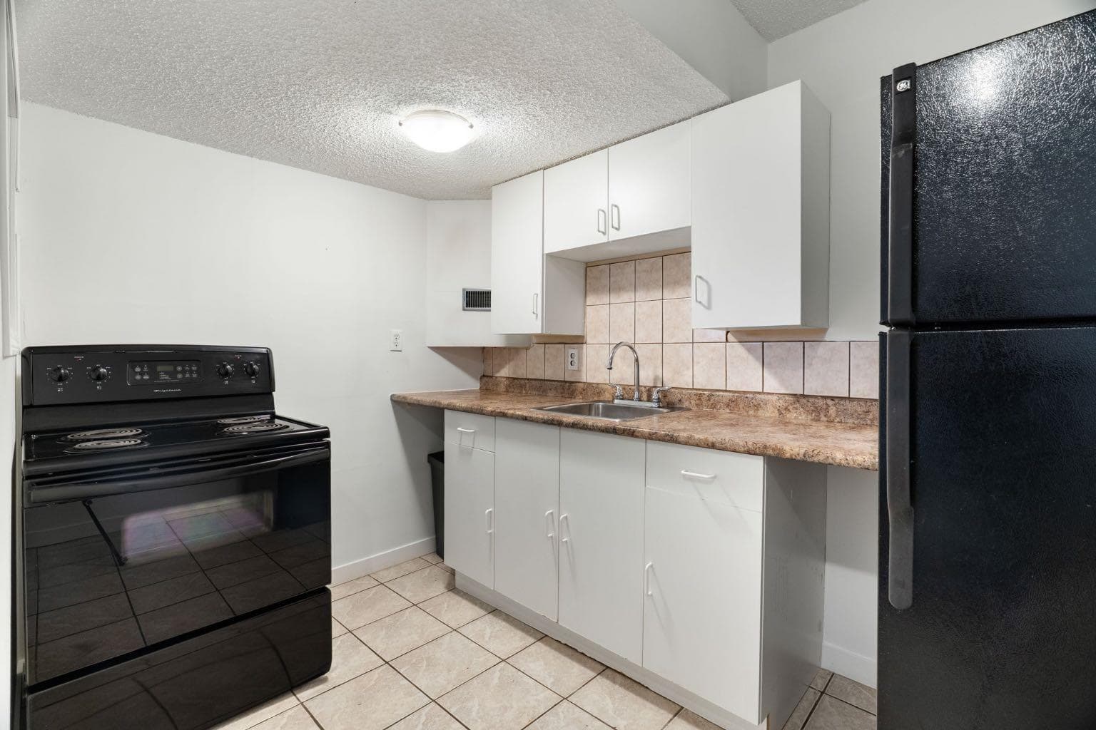 229 Macewan Glen Drive NW
