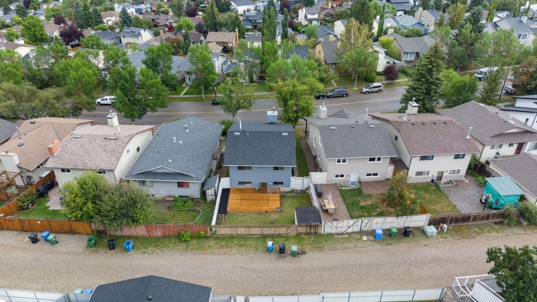 229 Macewan Glen Drive NW
