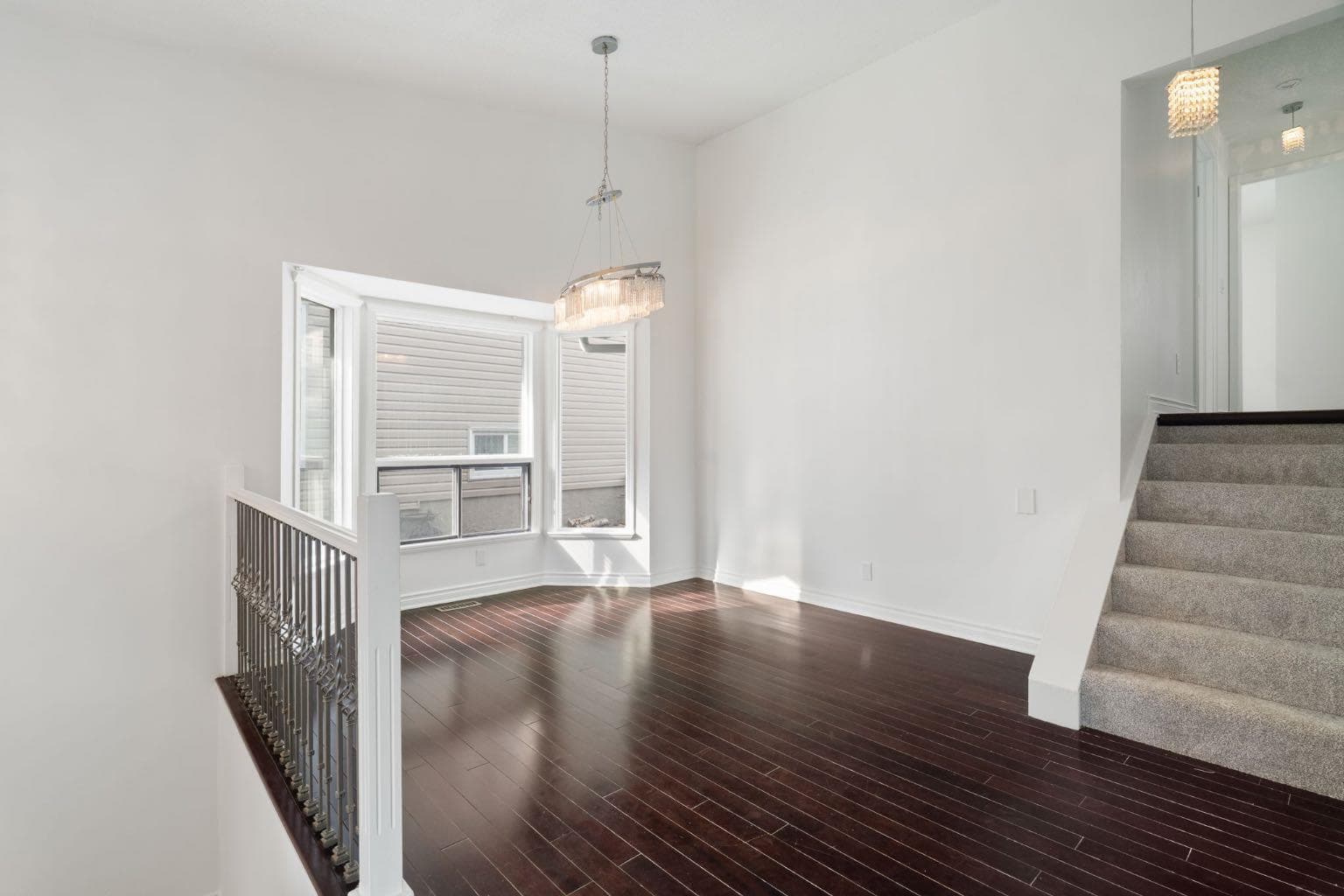 229 Macewan Glen Drive NW