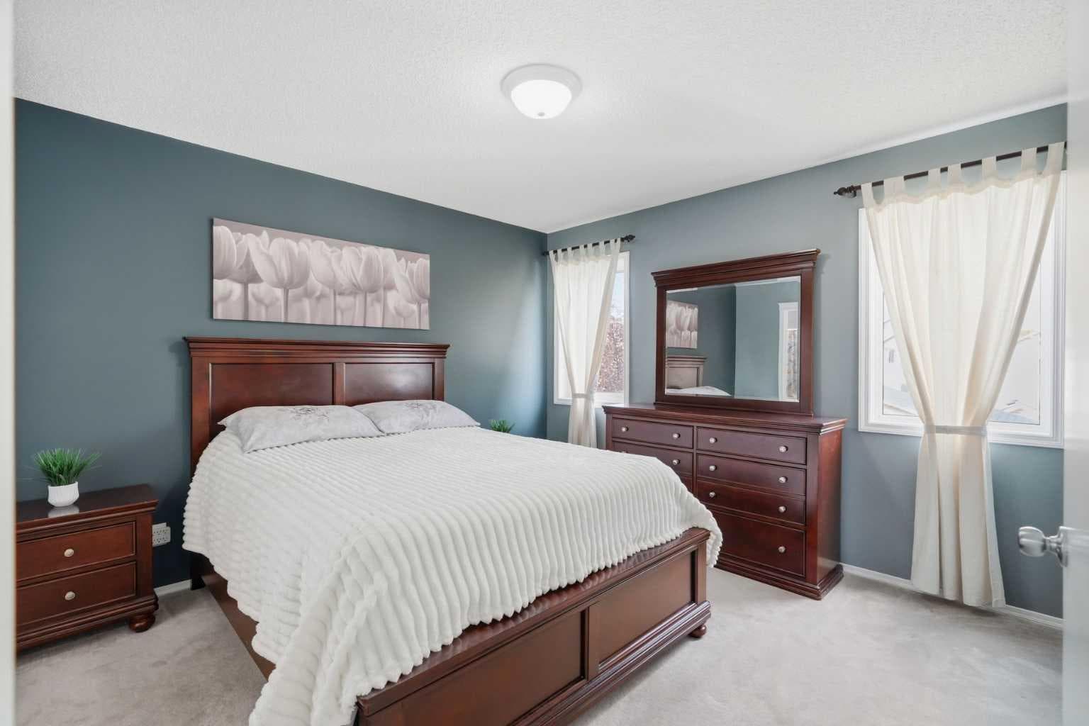 54 Tuscany Valley Heights NW