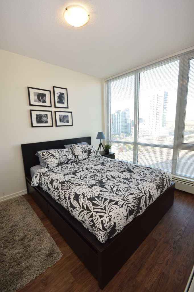 909, 450 8 Avenue SE