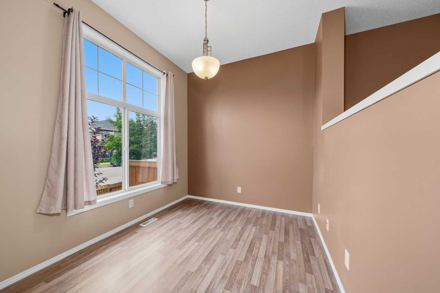 224 Mckenzie Towne Link SE