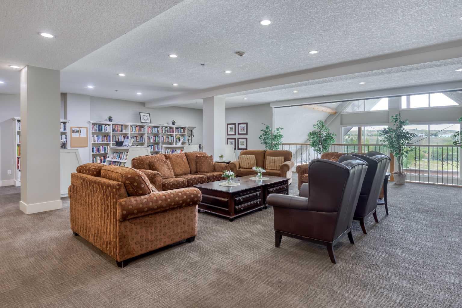 306, 77 George Fox Trail 