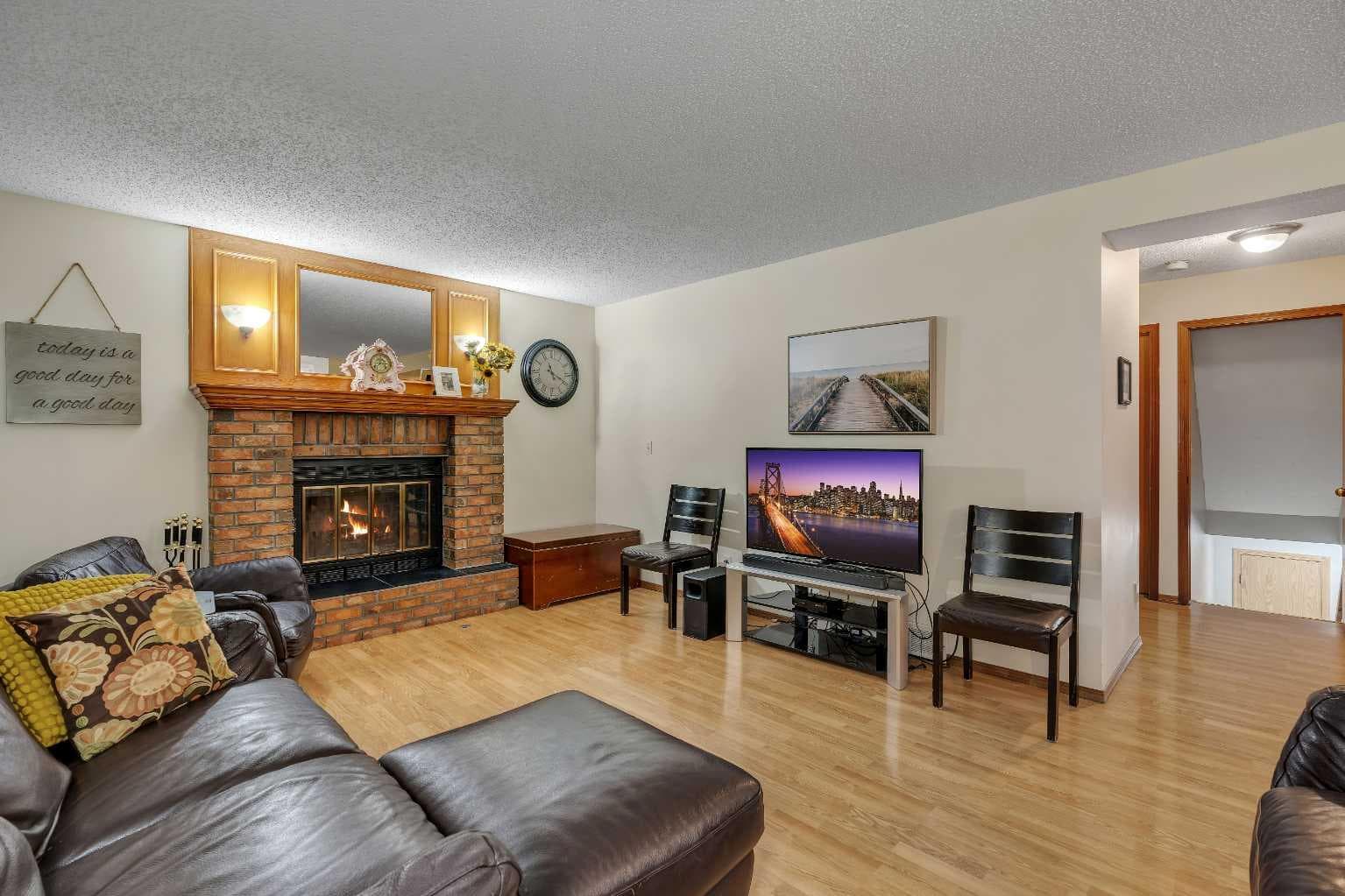 139 Shawnessy Drive SW