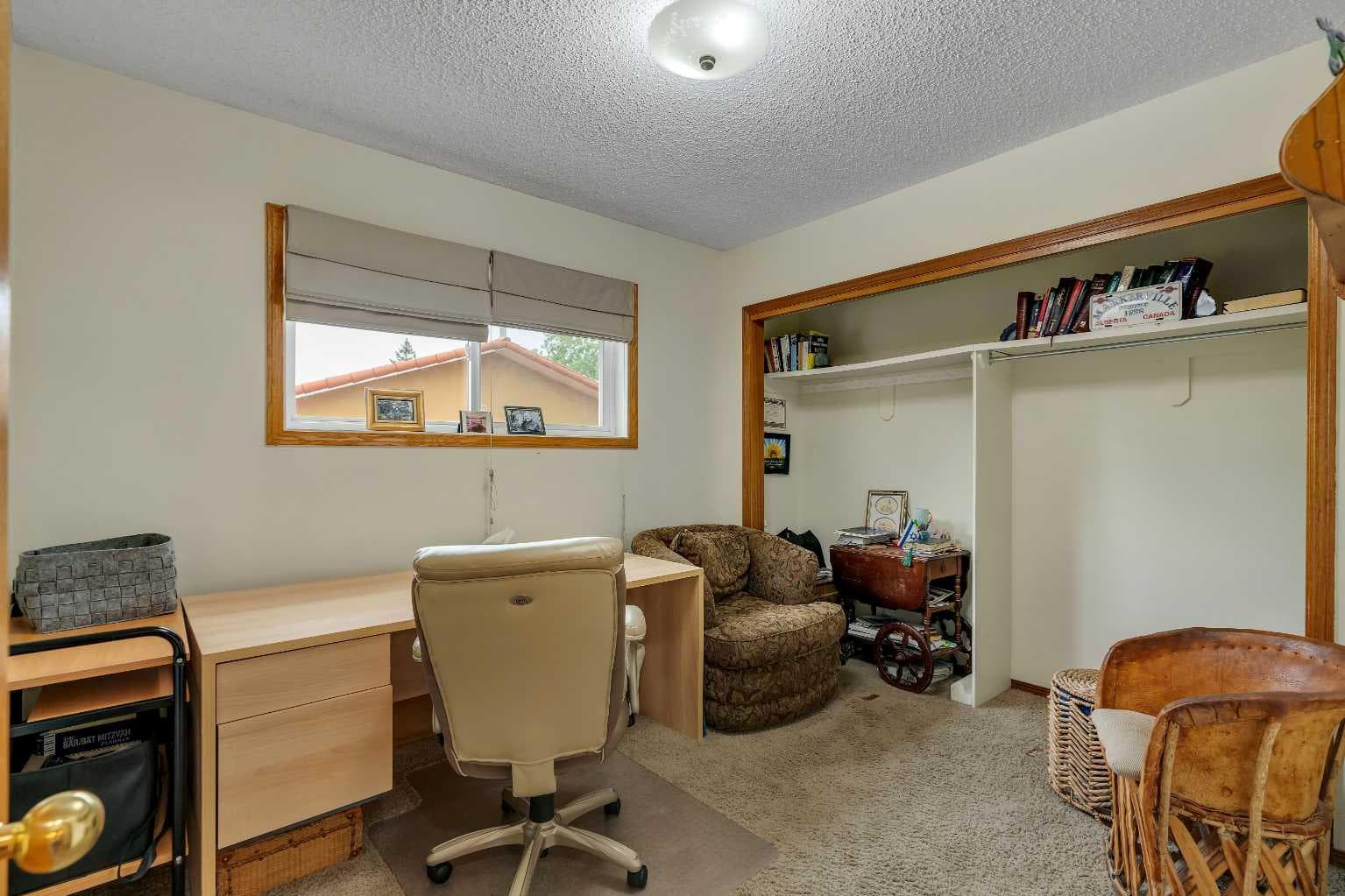 139 Shawnessy Drive SW