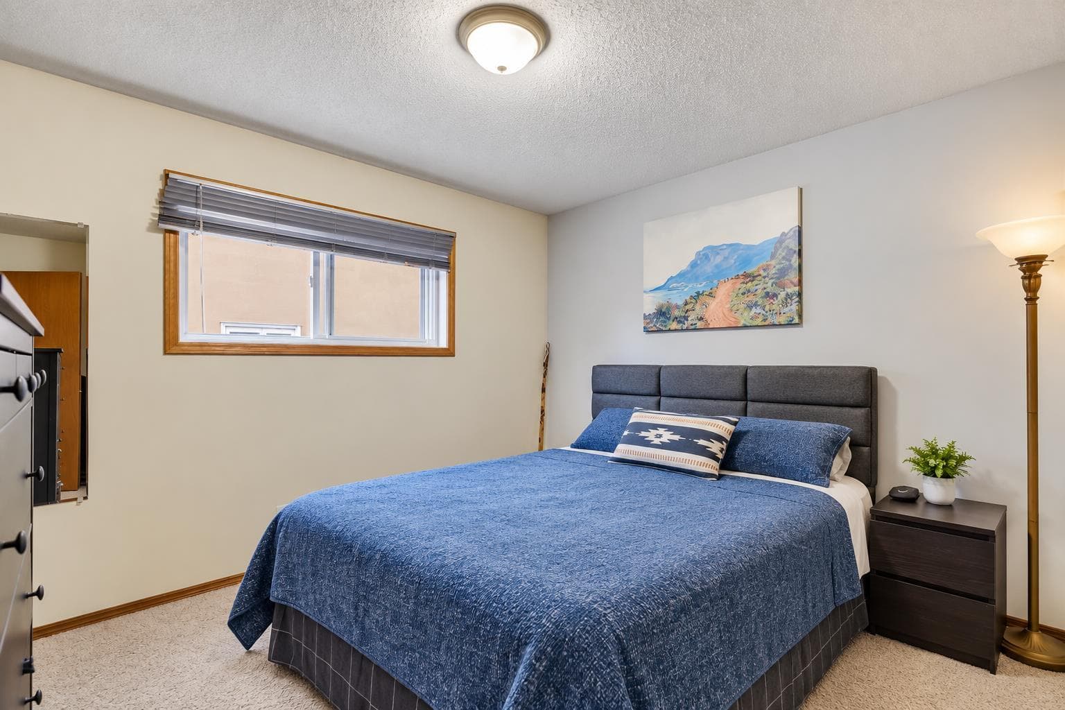 139 Shawnessy Drive SW