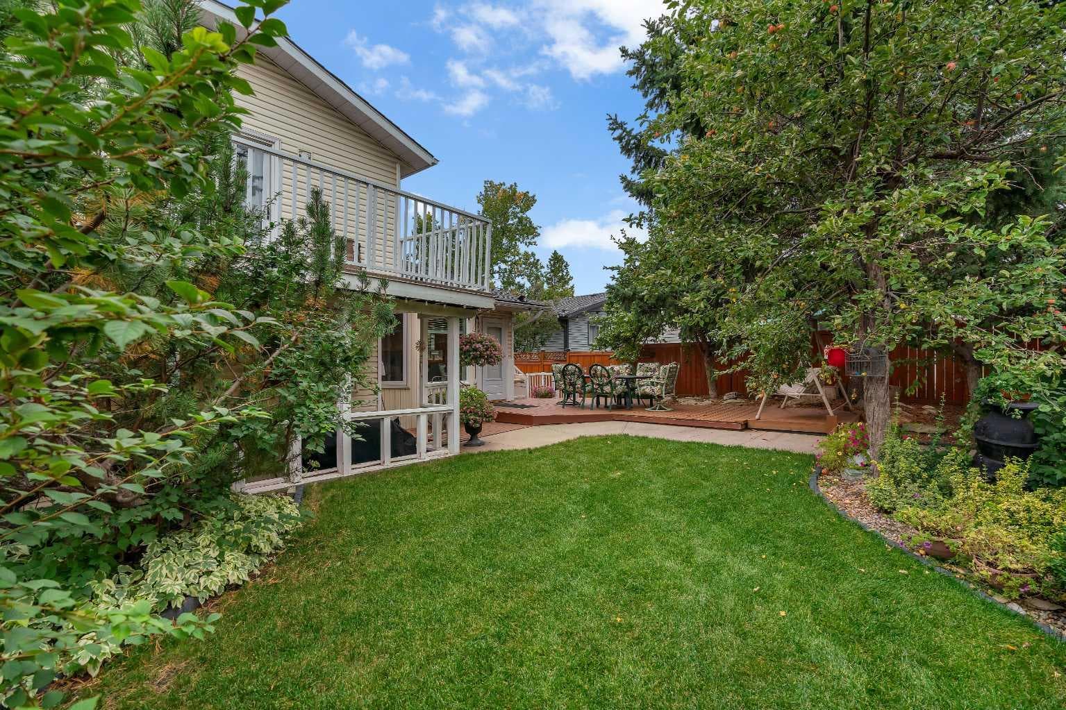 139 Shawnessy Drive SW