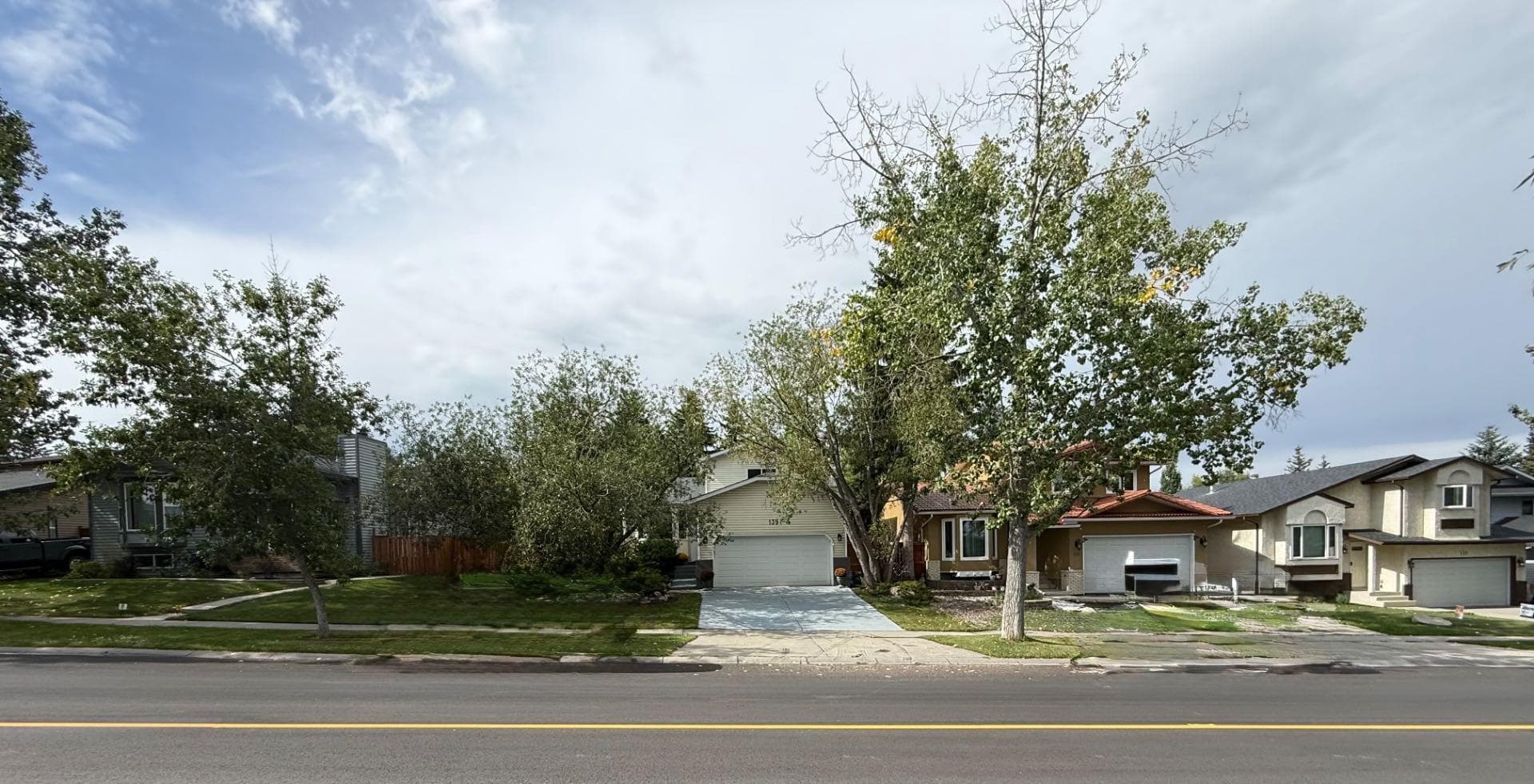 139 Shawnessy Drive SW